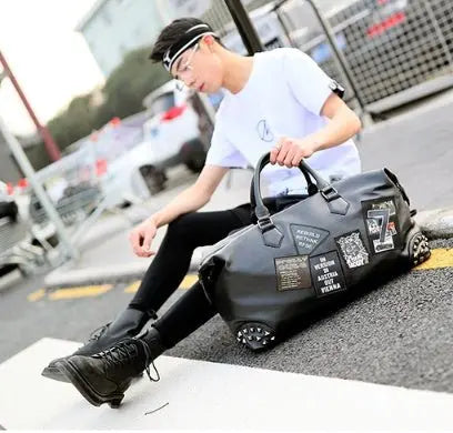 Leather gym bag - Glucklich Goods LLC